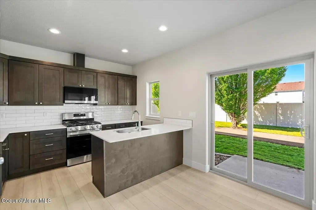 771 N Galbraith Lp (lot 21) Post Falls ID 83854