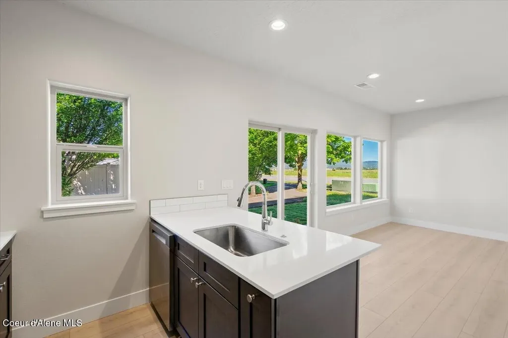 771 N Galbraith Lp (lot 21) Post Falls ID 83854