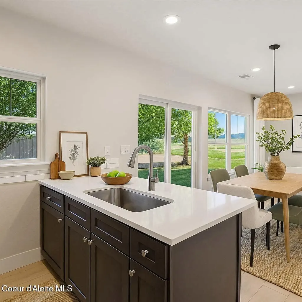 771 N Galbraith Lp (lot 21) Post Falls ID 83854
