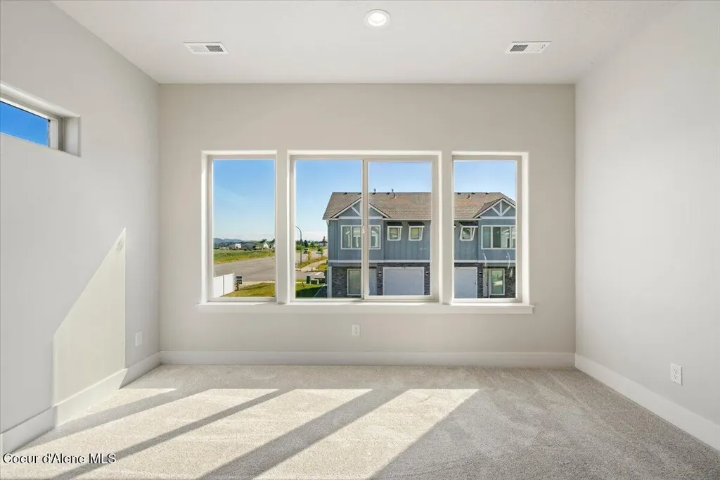 771 N Galbraith Lp (lot 21) Post Falls ID 83854