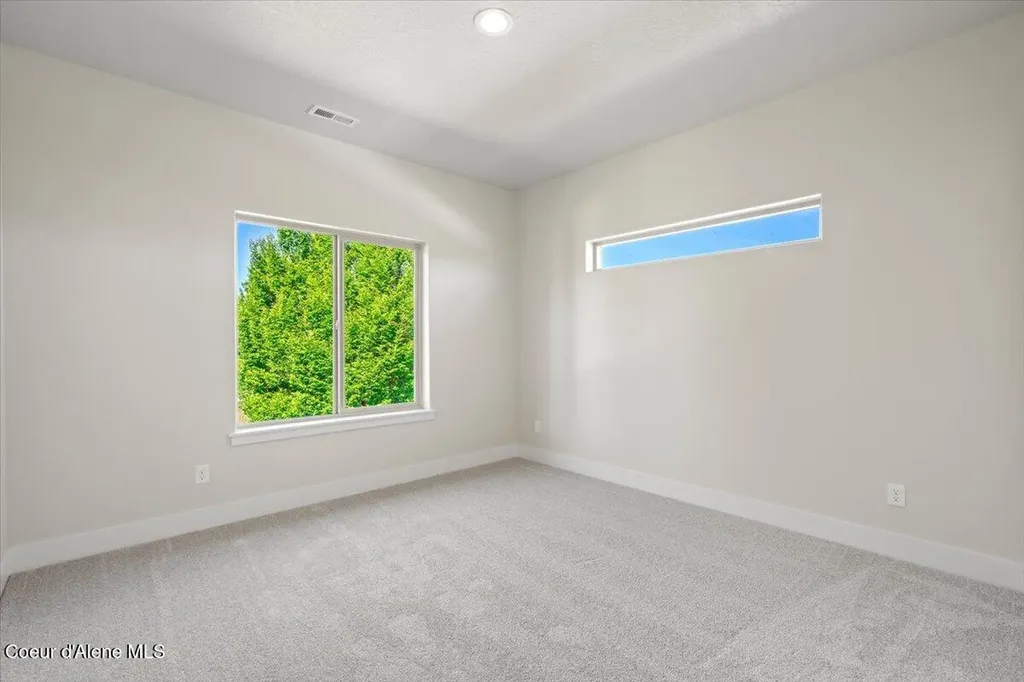 771 N Galbraith Lp (lot 21) Post Falls ID 83854
