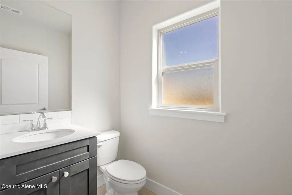 771 N Galbraith Lp (lot 21) Post Falls ID 83854