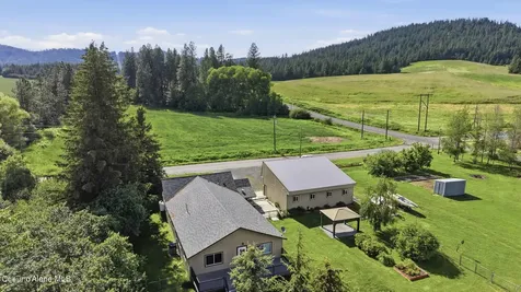 154 15th Street Plummer ID 83851