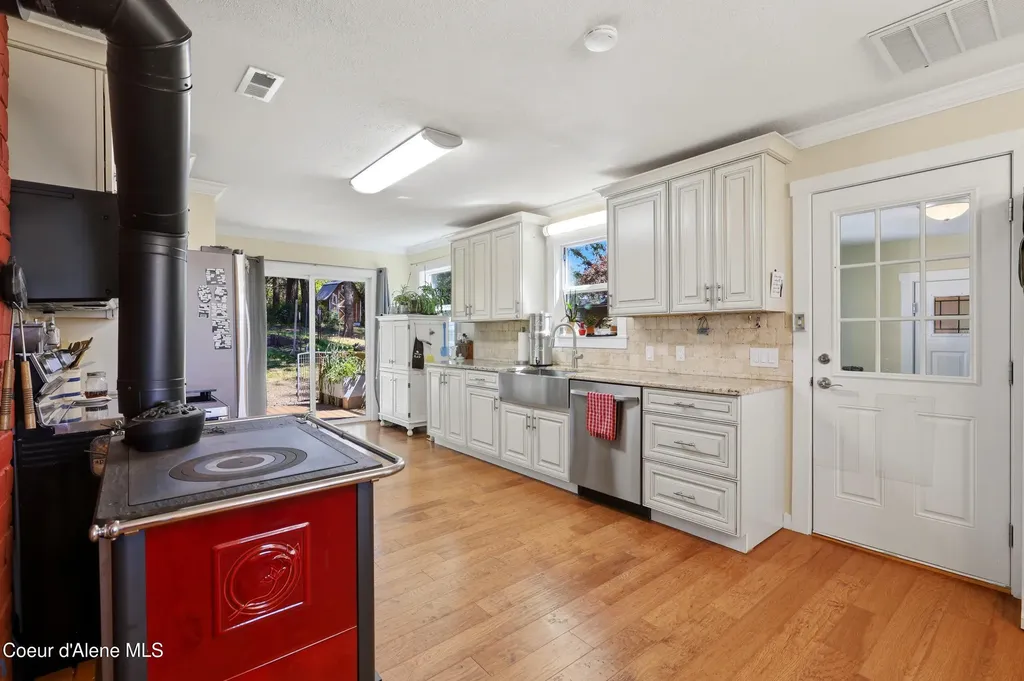 17765 S Rew Road Worley ID 83876