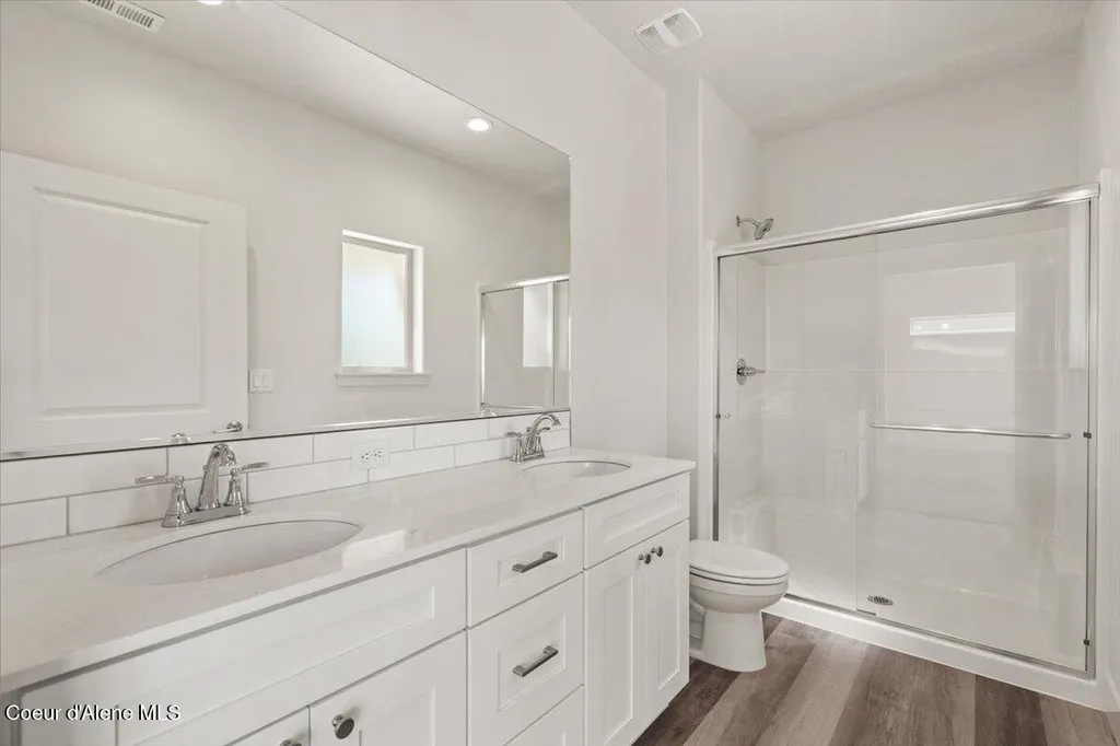 759 N Galbraith Lp (lot 22) Post Falls ID 83854