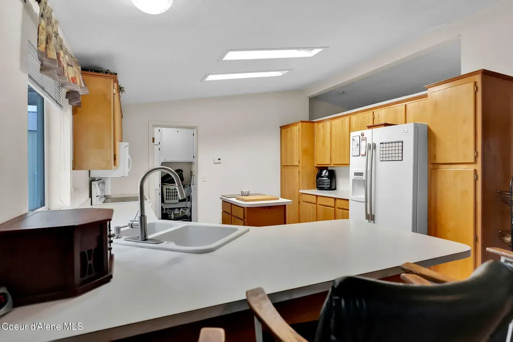 29399 N Clagstone Road Athol ID 83801