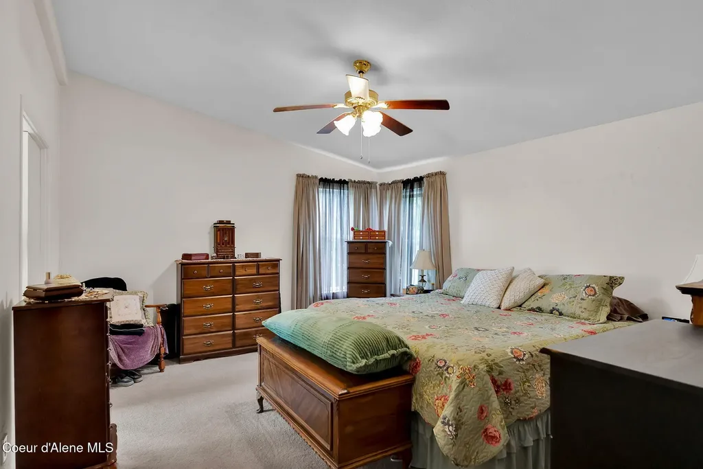 29399 N Clagstone Road Athol ID 83801