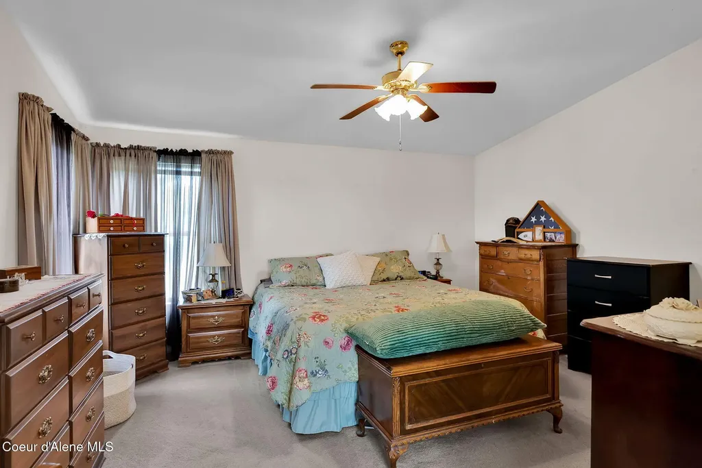 29399 N Clagstone Road Athol ID 83801