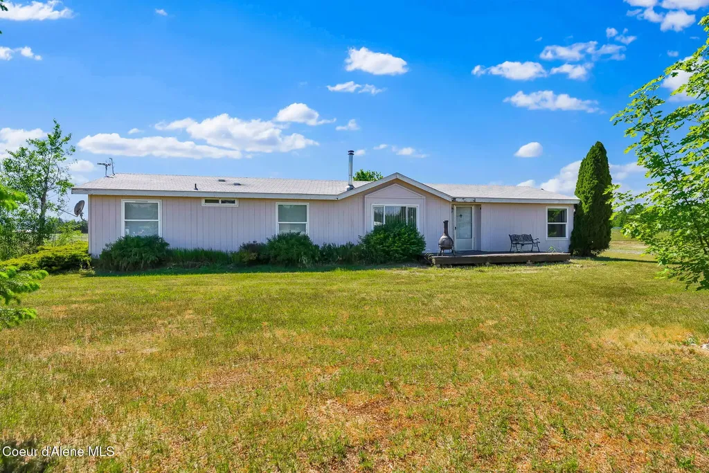29399 N Clagstone Road Athol ID 83801