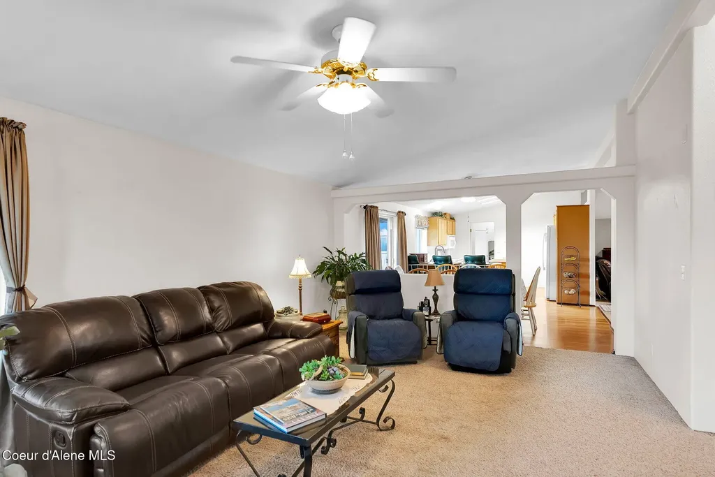 29399 N Clagstone Road Athol ID 83801