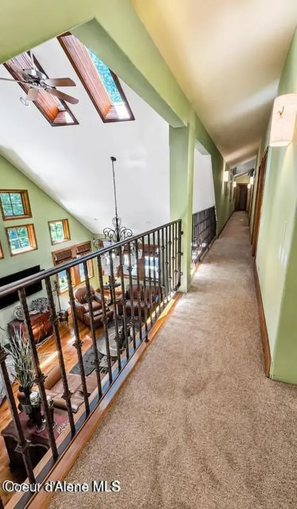 42303 Highway 200 Hope ID 83836