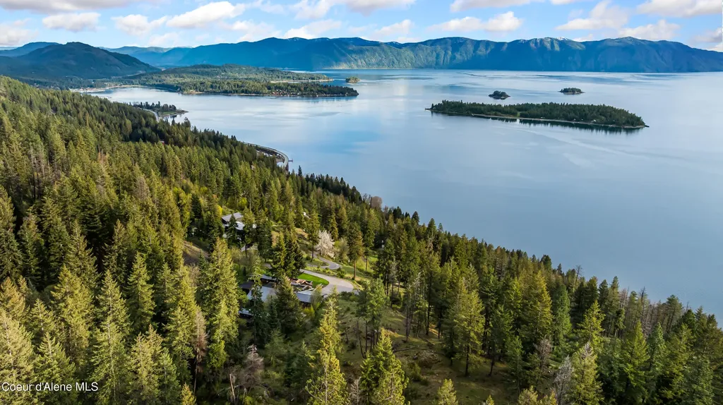 825 Winter Ridge Road Hope ID 83836