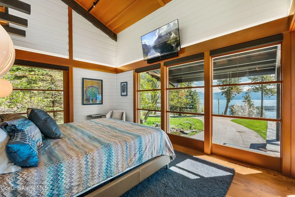 825 Winter Ridge Road Hope ID 83836