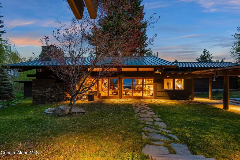825 Winter Ridge Road Hope ID 83836