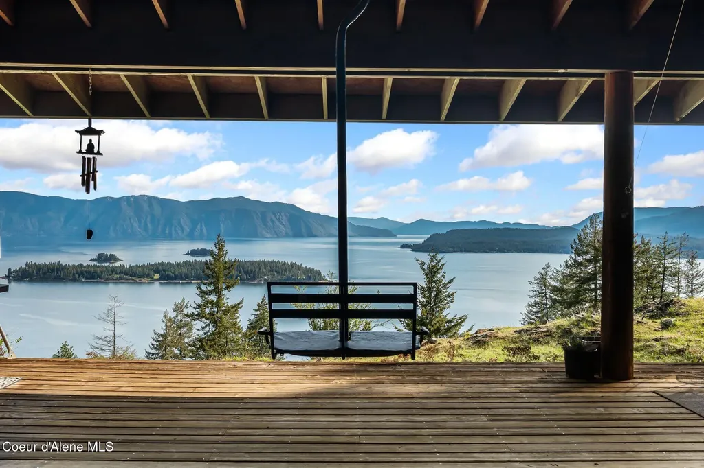 825 Winter Ridge Road Hope ID 83836