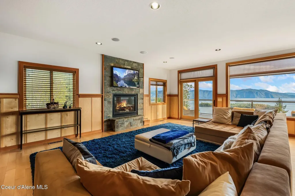 825 Winter Ridge Road Hope ID 83836