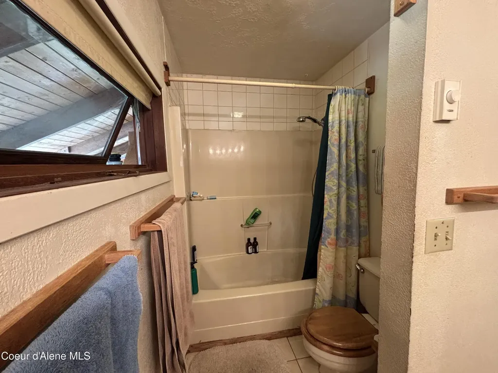 2216 Mosquito Creek Road Clark Fork ID 83811