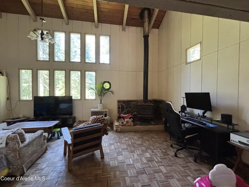 2216 Mosquito Creek Road Clark Fork ID 83811