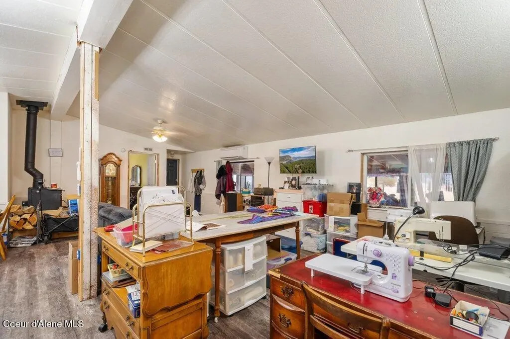 712 Nitty Gritty Lane Priest River ID 83856