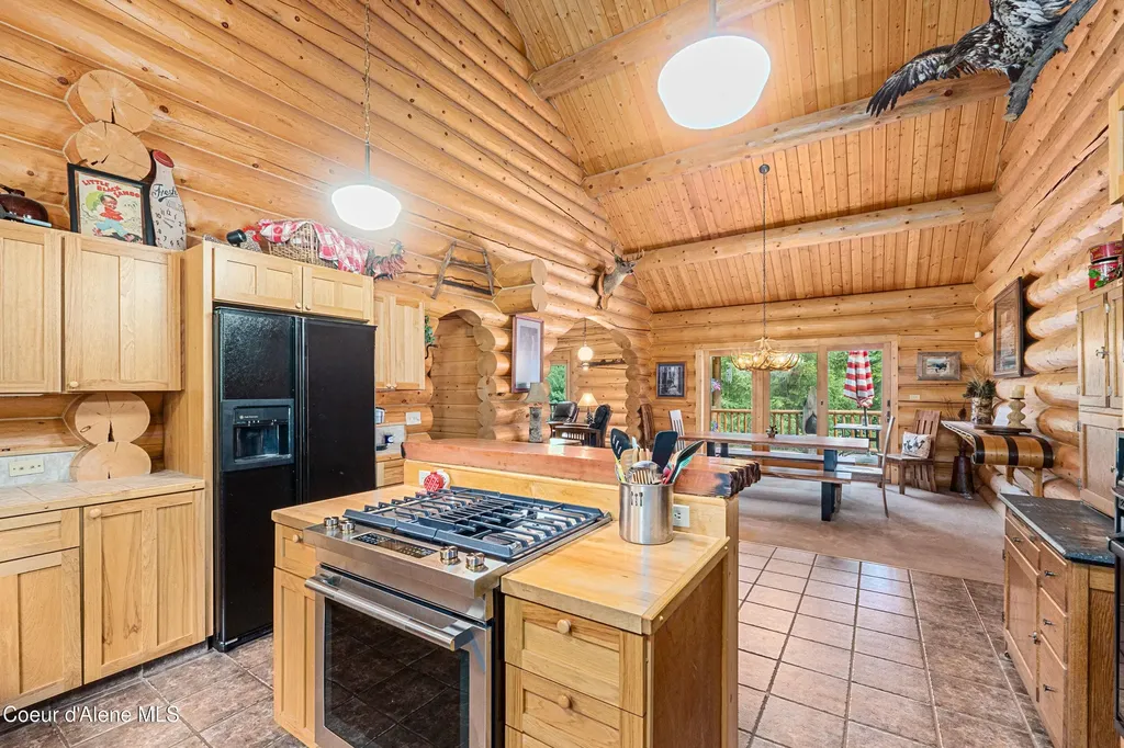 287 Cougar Run Road Priest River ID 83856
