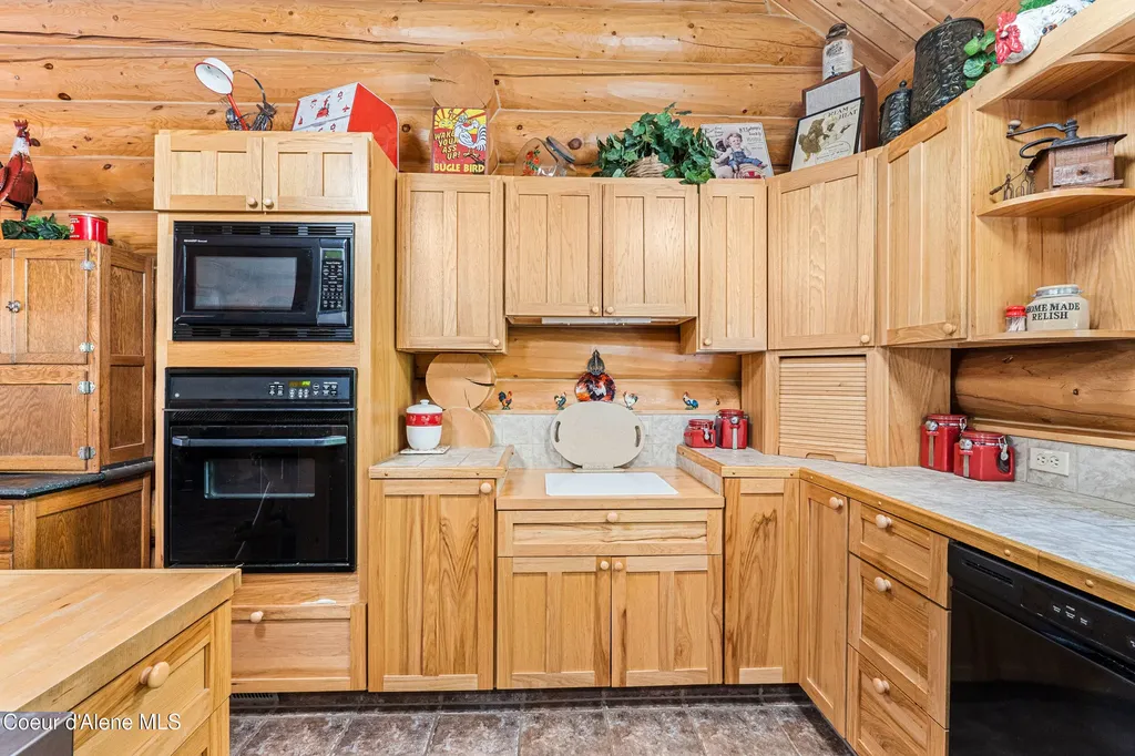 287 Cougar Run Road Priest River ID 83856