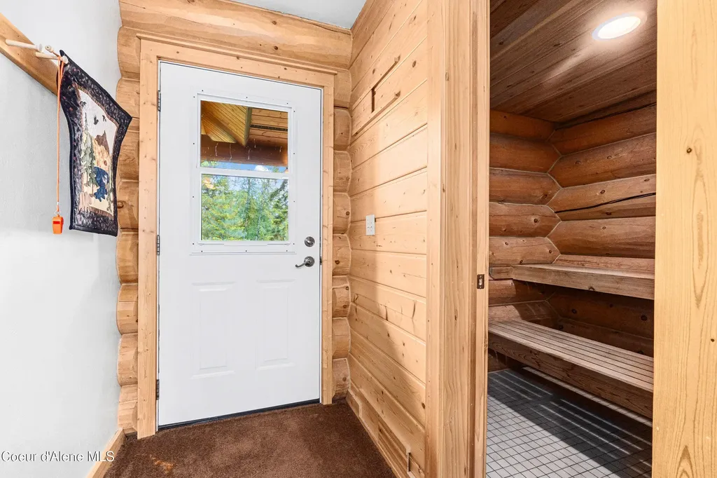 287 Cougar Run Road Priest River ID 83856