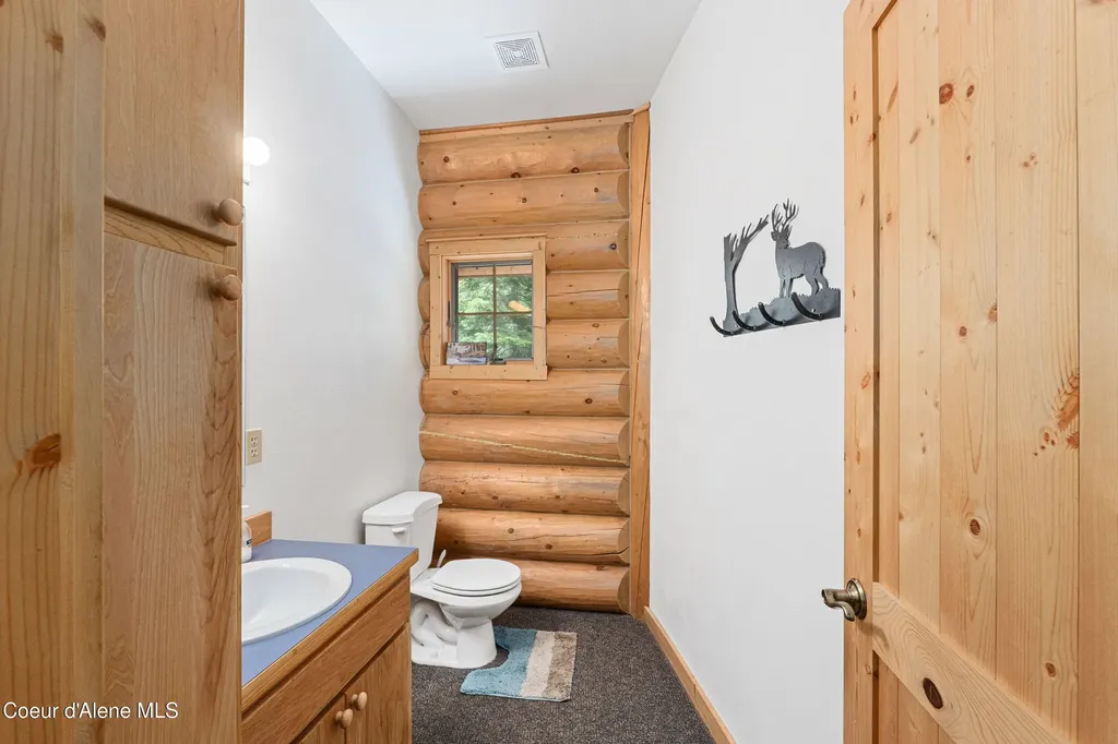 287 Cougar Run Road Priest River ID 83856