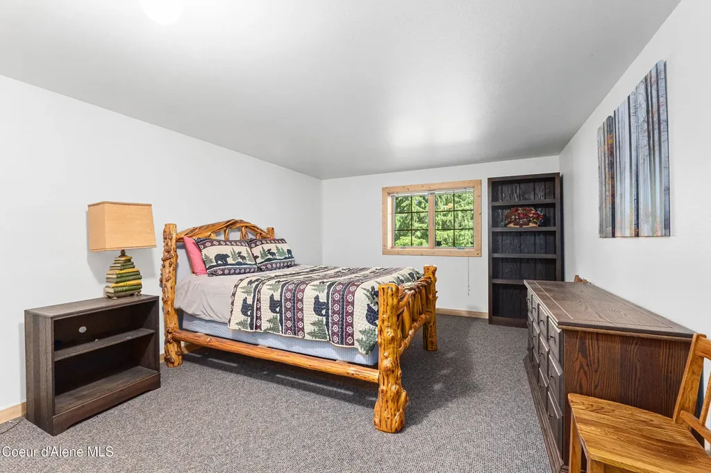 287 Cougar Run Road Priest River ID 83856