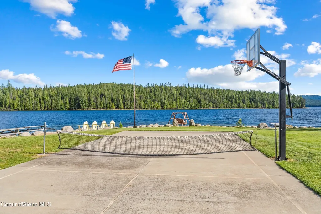 287 Cougar Run Road Priest River ID 83856