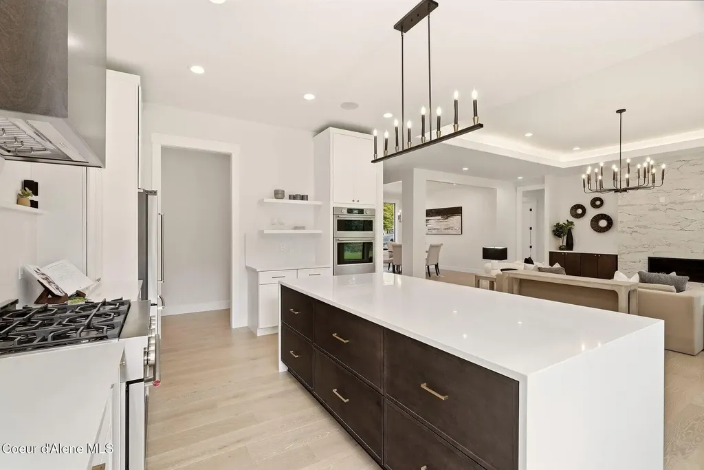 7518 E Duke Lane Athol ID 83801