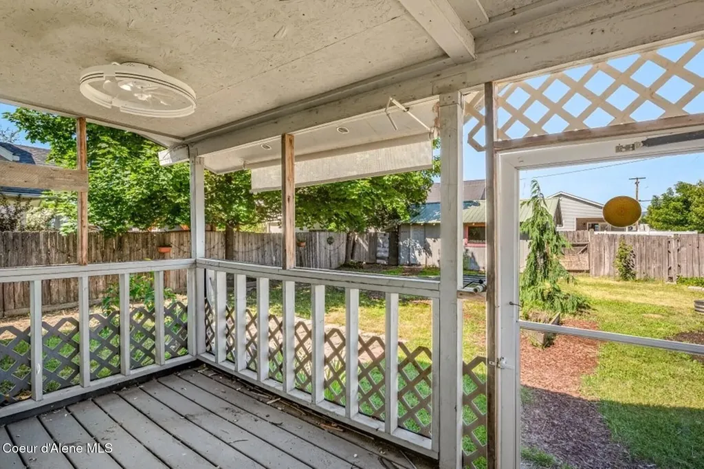 304 S Lavina Avenue Sandpoint ID 83864