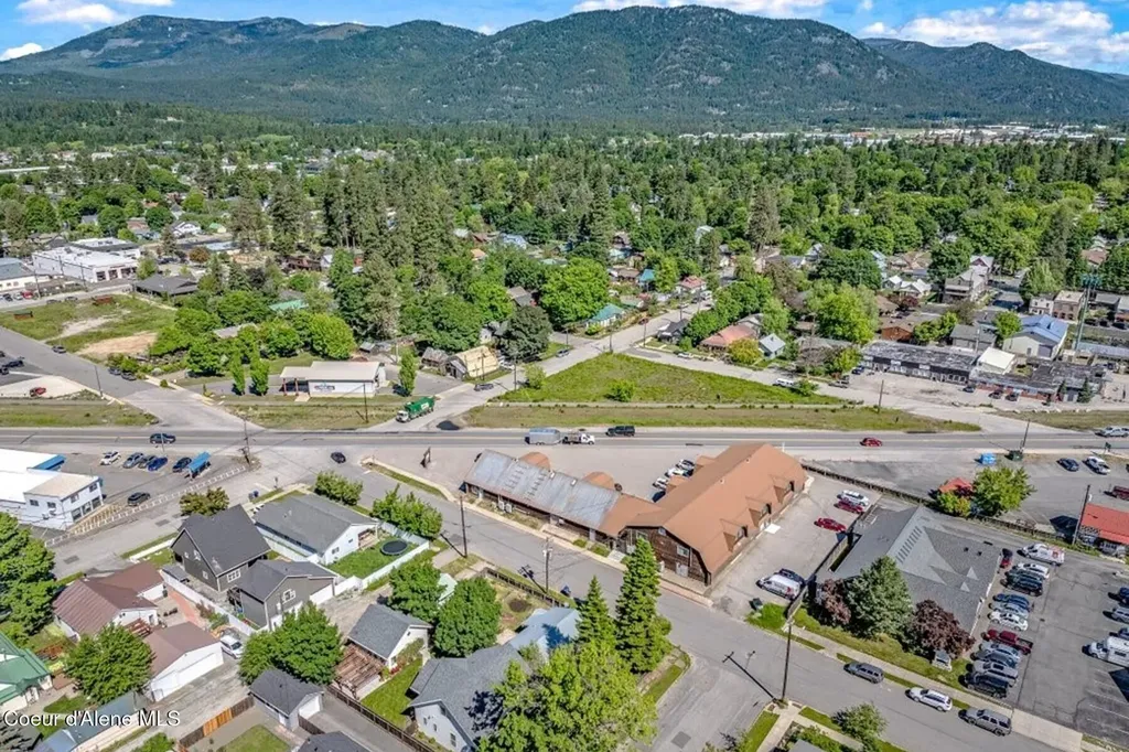 304 S Lavina Avenue Sandpoint ID 83864