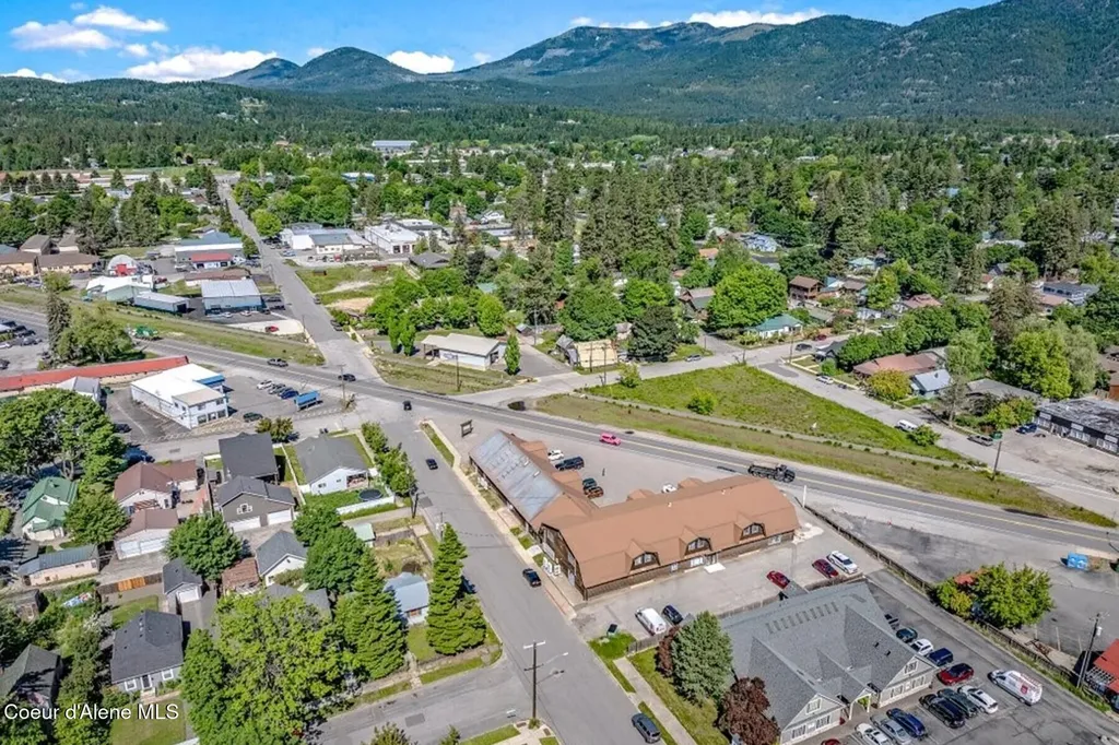 304 S Lavina Avenue Sandpoint ID 83864