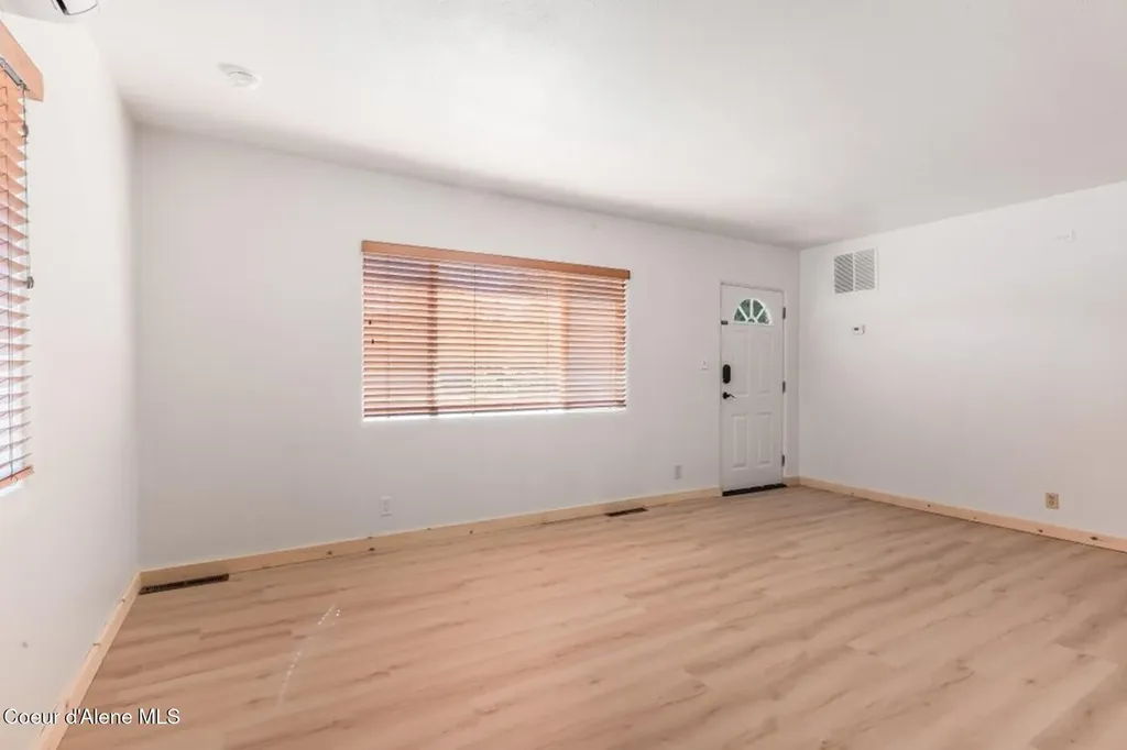 304 S Lavina Avenue Sandpoint ID 83864