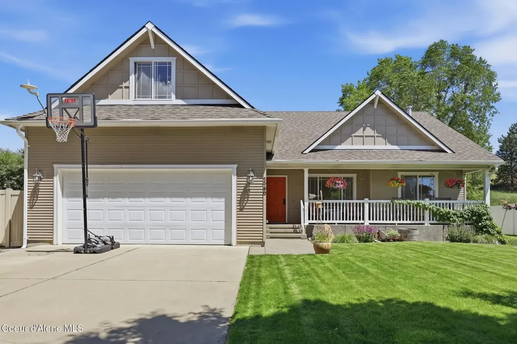 1460 N Willamette Drive Post Falls ID 83854