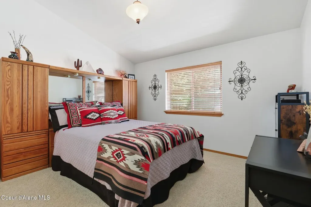 1460 N Willamette Drive Post Falls ID 83854