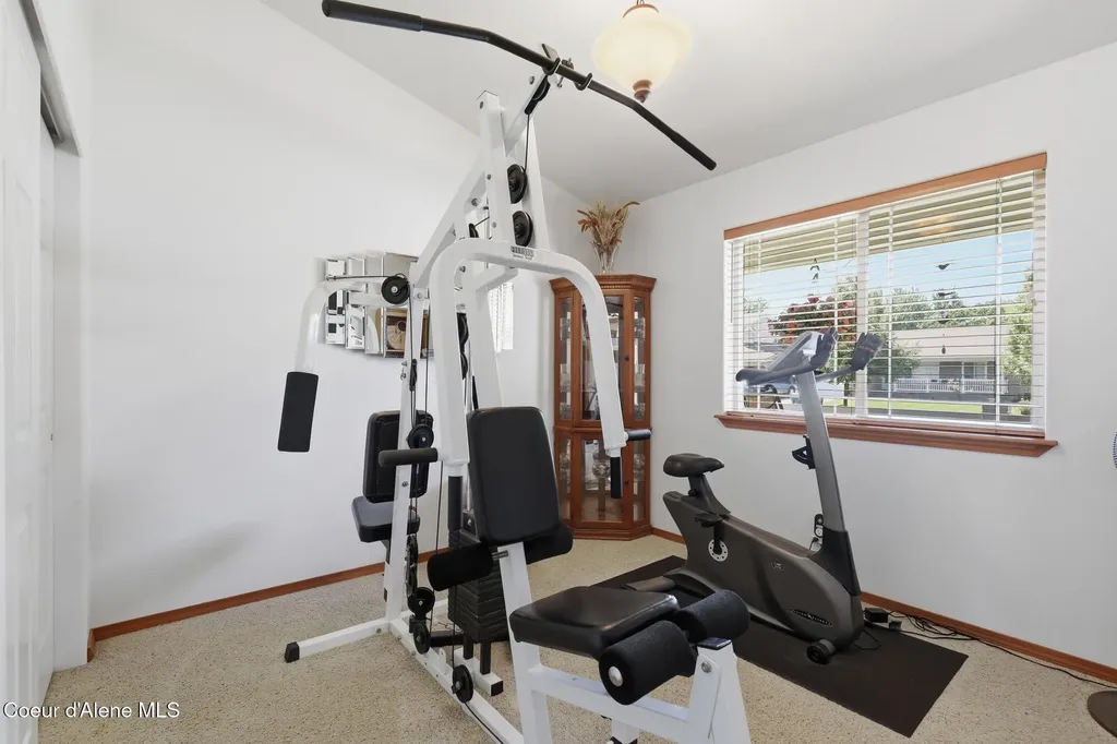1460 N Willamette Drive Post Falls ID 83854