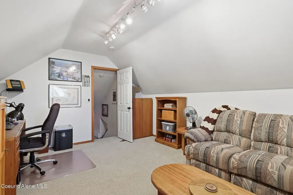 1460 N Willamette Drive Post Falls ID 83854