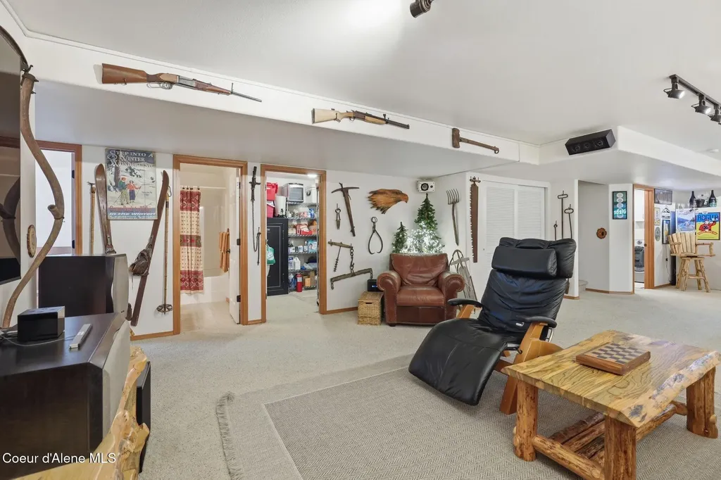 1460 N Willamette Drive Post Falls ID 83854