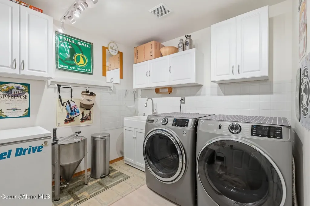 1460 N Willamette Drive Post Falls ID 83854