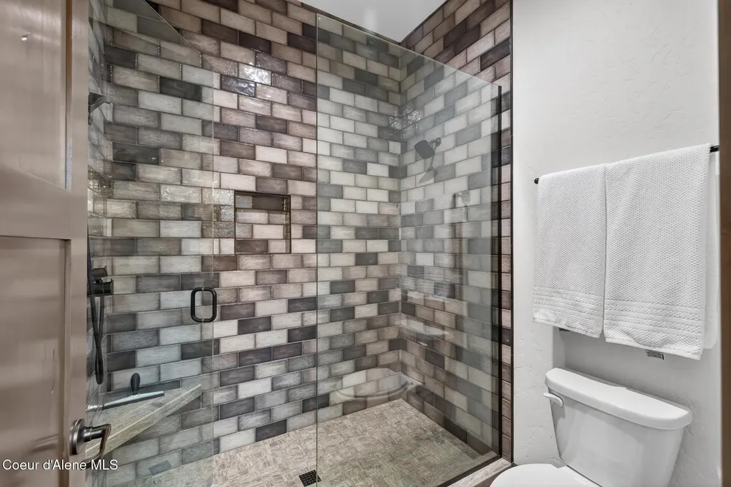 4485 E Cattail Court Hayden ID 83835
