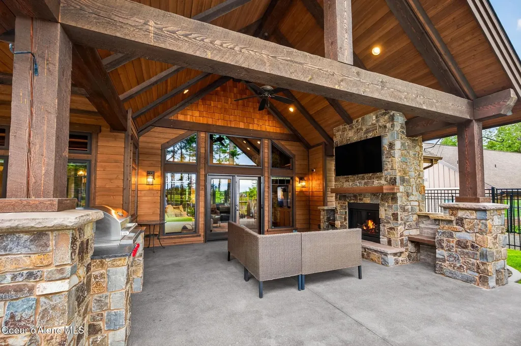 4485 E Cattail Court Hayden ID 83835
