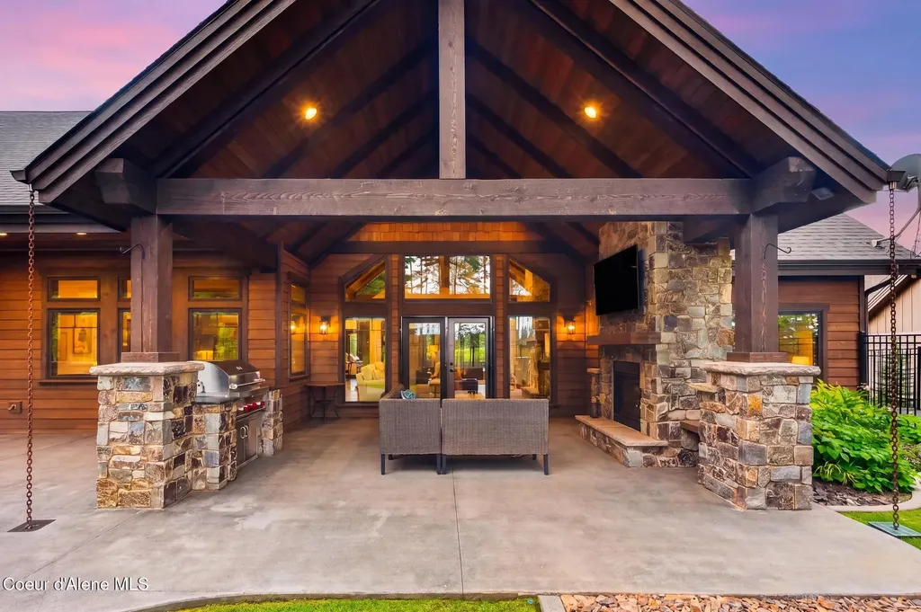 4485 E Cattail Court Hayden ID 83835