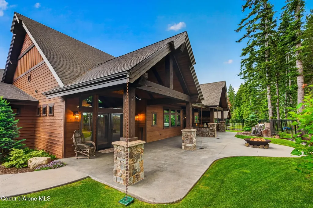 4485 E Cattail Court Hayden ID 83835