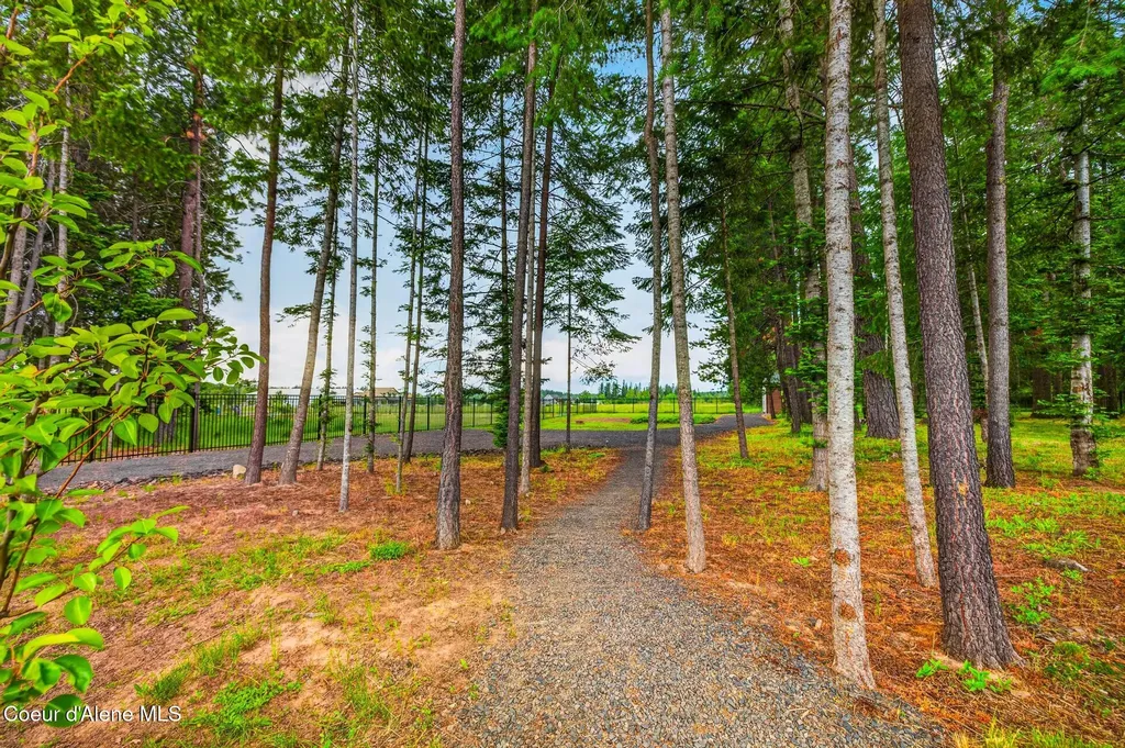 4485 E Cattail Court Hayden ID 83835