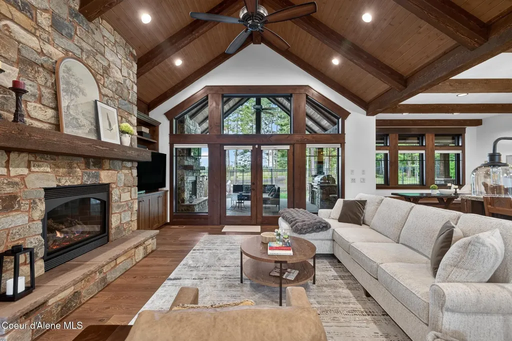 4485 E Cattail Court Hayden ID 83835
