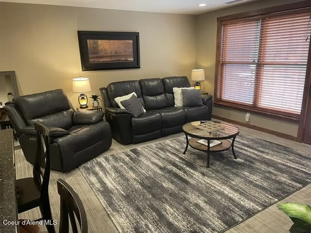 834 Mckinley Avenue W Kellogg ID 83837