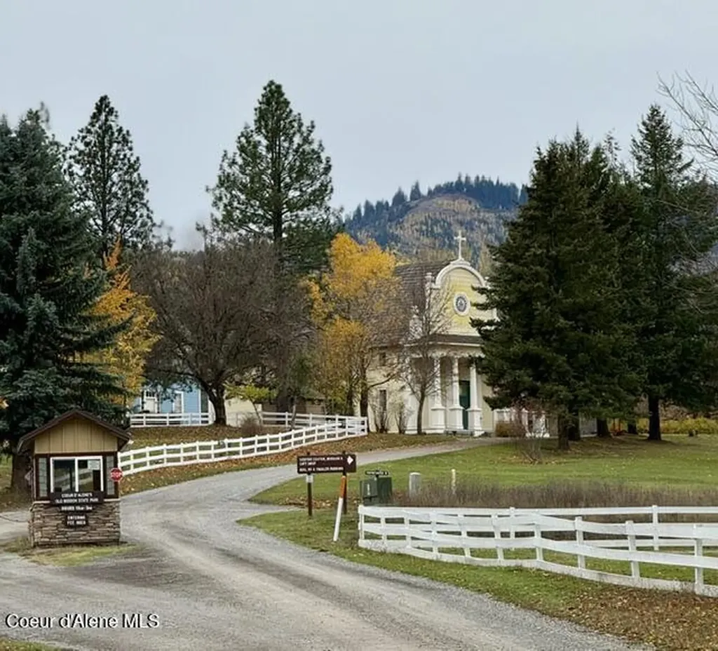 834 Mckinley Avenue W Kellogg ID 83837