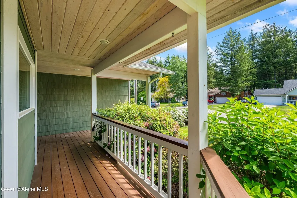 502 S Lincoln Avenue Sandpoint ID 83864