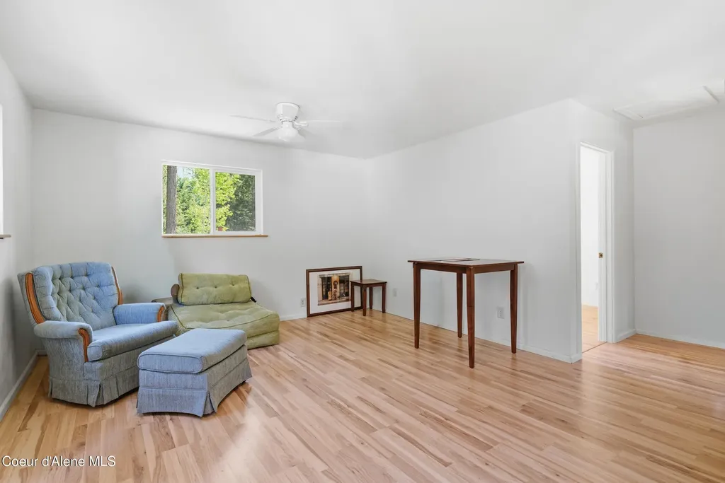 515172 U.s. 95 Bonners Ferry ID 83805
